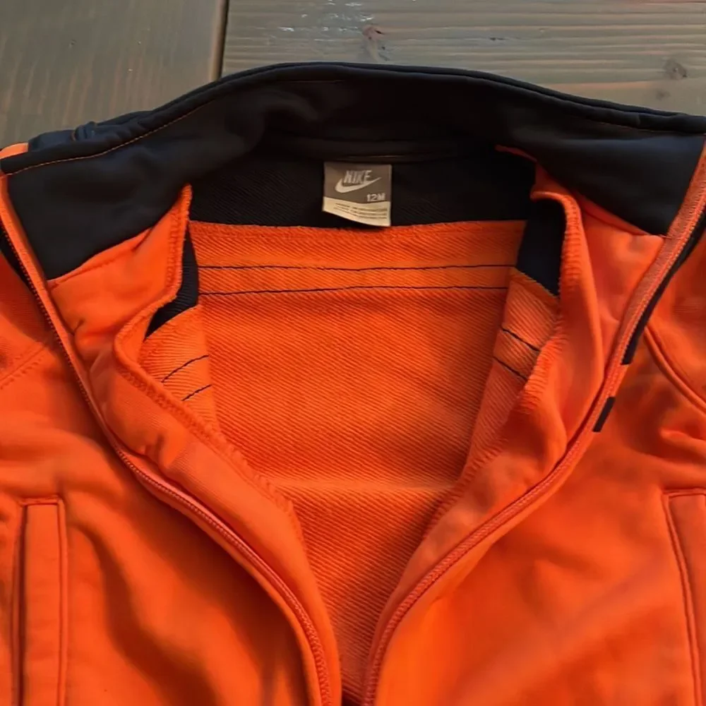 Nike Jogger Set (NWOT) - Picture 3 of 5